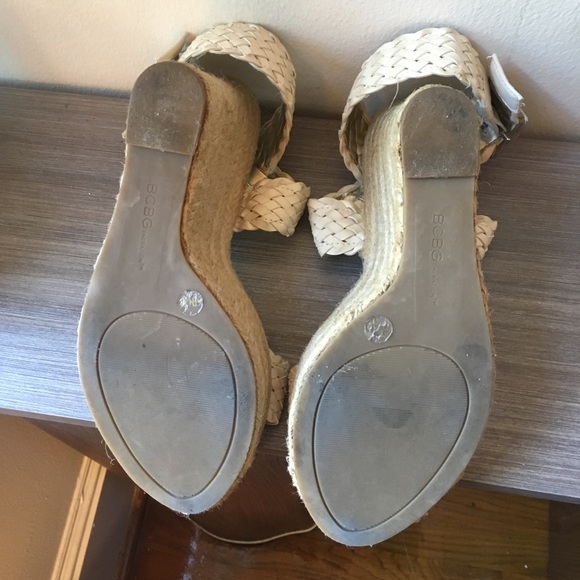 BCBG Leather espadrille wedges Sz 6 - Picture 7 of 8